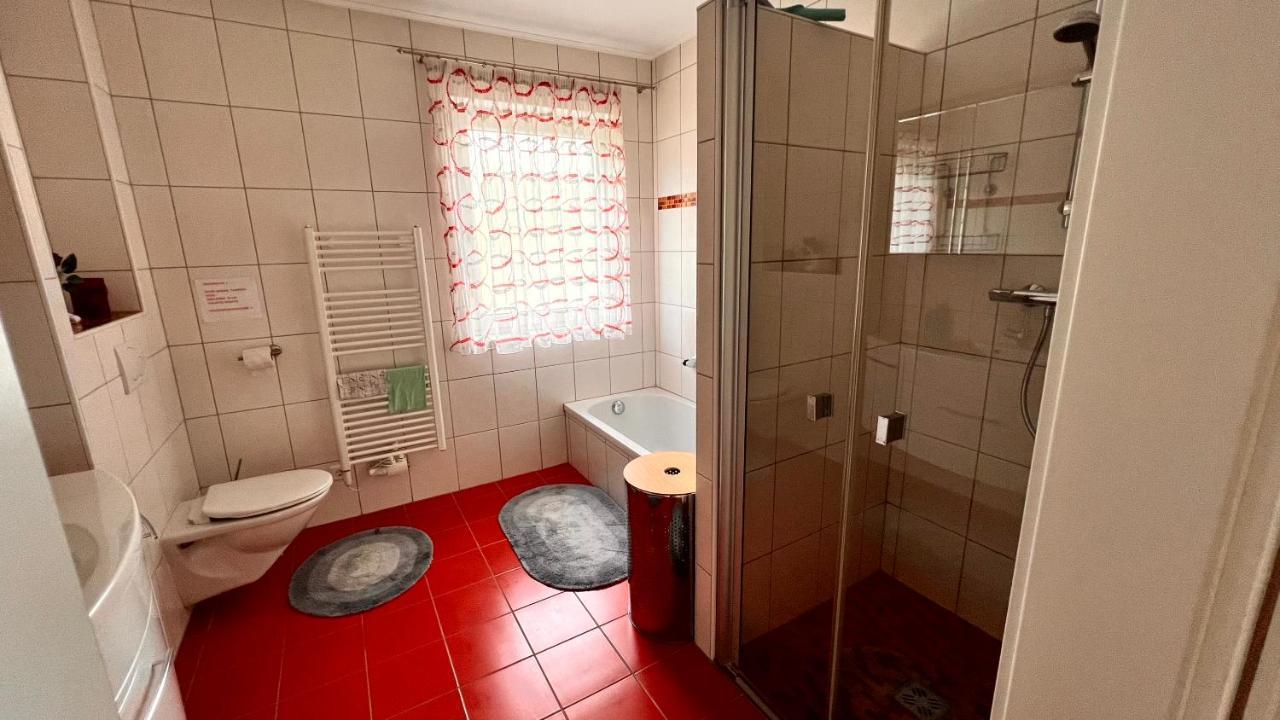 Ferienwohnung Brenner บรุคอันเดอร์มัวร์ ภายนอก รูปภาพ