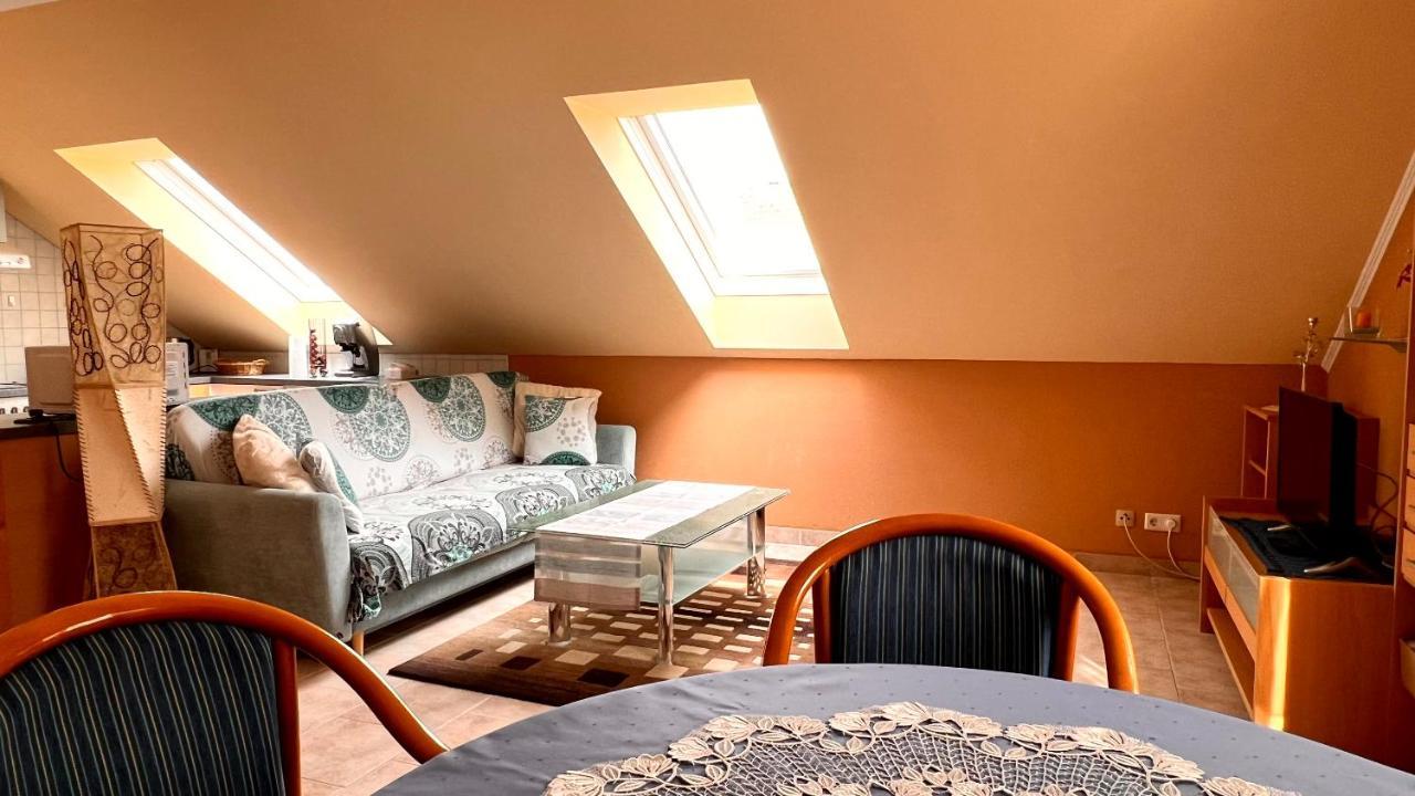 Ferienwohnung Brenner บรุคอันเดอร์มัวร์ ภายนอก รูปภาพ